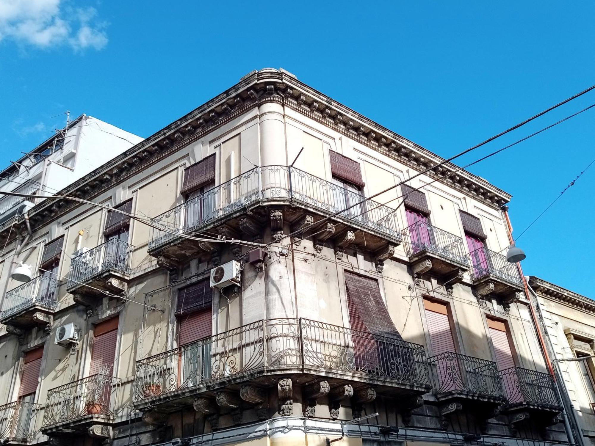 カターニアMedinat Houseアパートメント エクステリア 写真